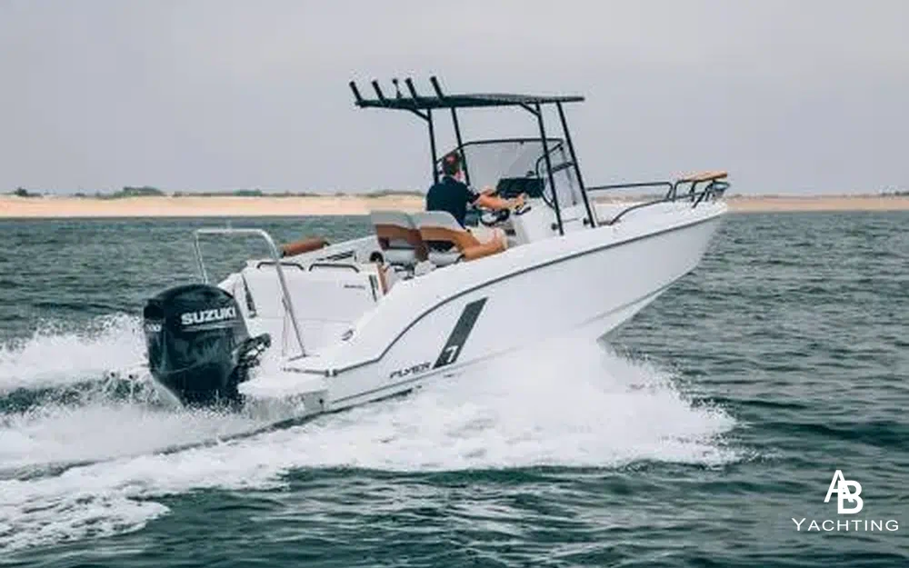 slider 0 Beneteau Flyer 7 SPACEdeck