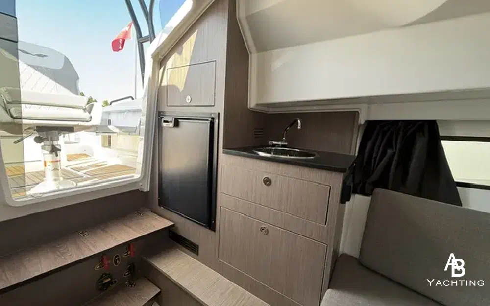 slider 7 Beneteau Flyer 8 SUNdeck V2