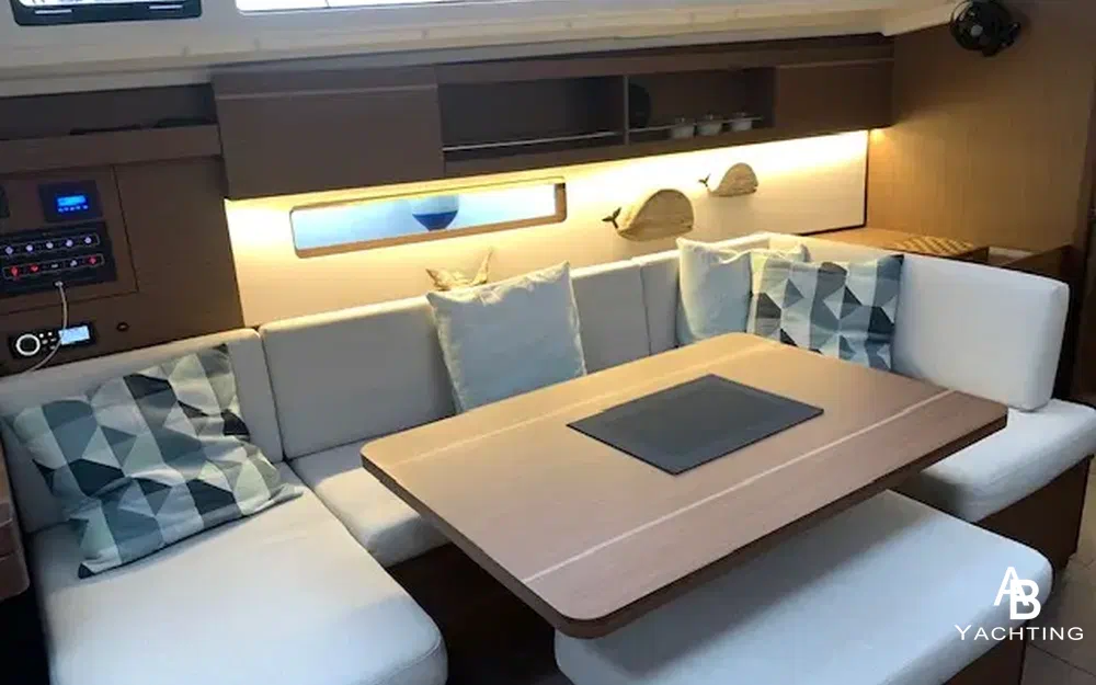 slider 5 Beneteau Oceanis 40.1