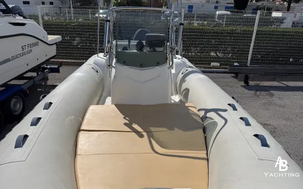 slider 9 Capelli Tempest 570 Luxe