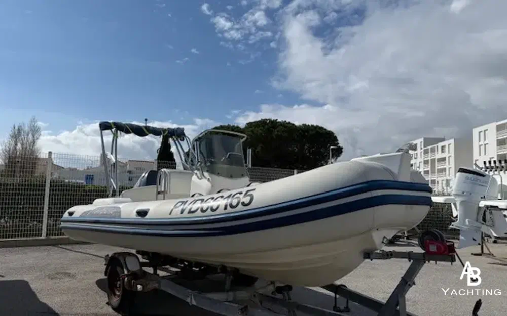 slider 2 Capelli Tempest 570 Luxe