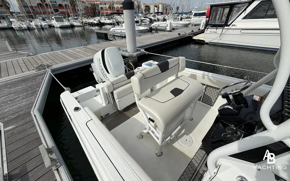 slider 6 Wellcraft Fisherman 222