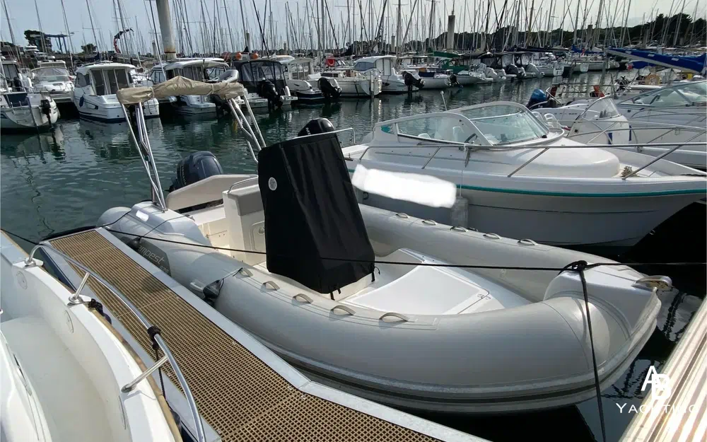 slider 0 Capelli Tempest 626