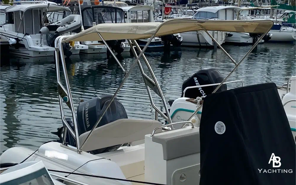 slider 4 Capelli Tempest 626