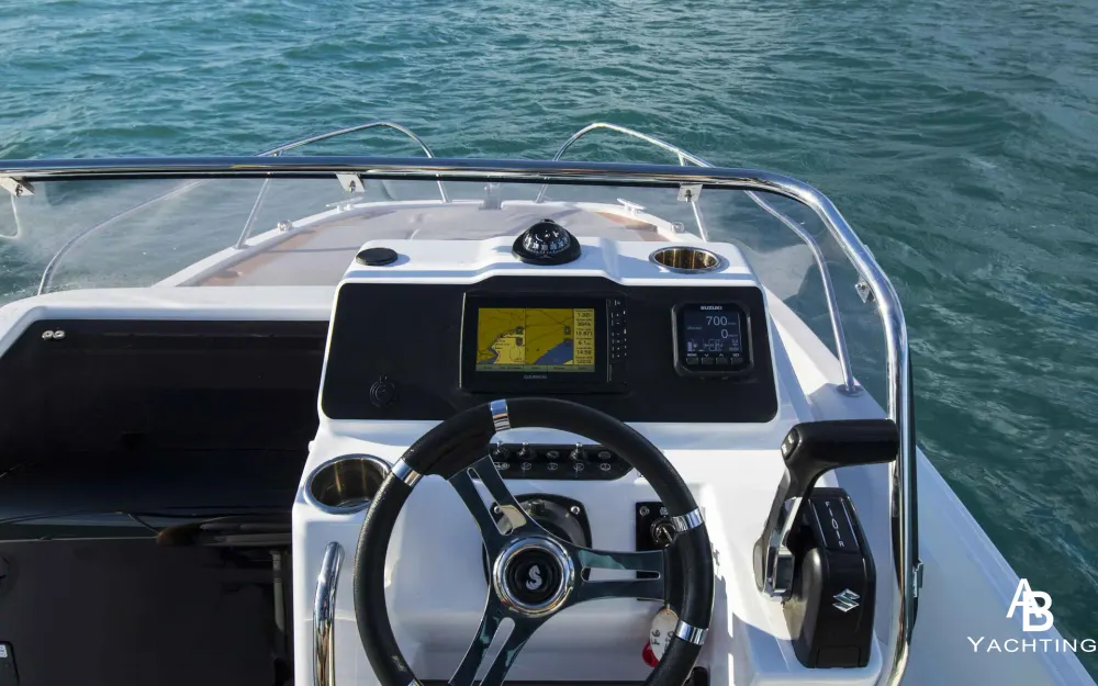 slider 3 Beneteau Flyer 6 SUNdeck