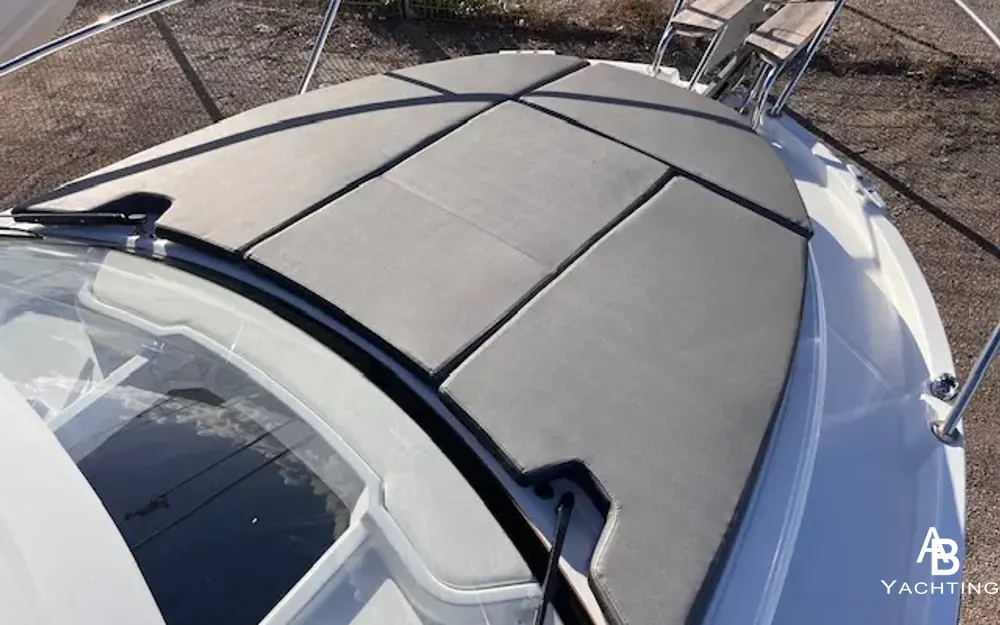slider 3 Beneteau Antares 8 OB V2 - null