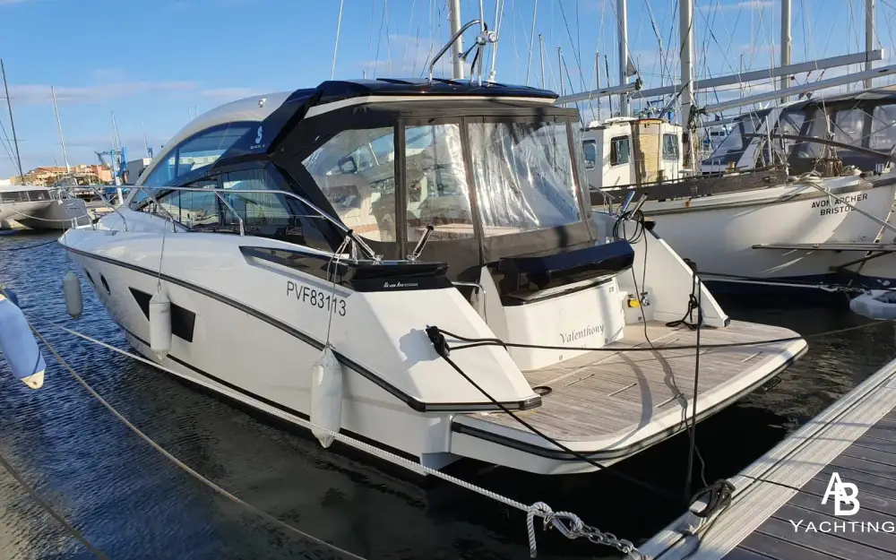 slider 0 Beneteau Gran Turismo 40