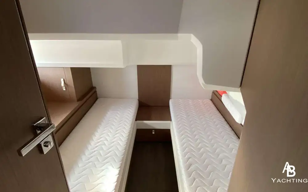 slider 9 Beneteau Gran Turismo 40