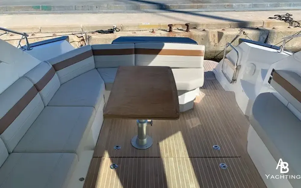 slider 3 Beneteau Gran Turismo 40 - null