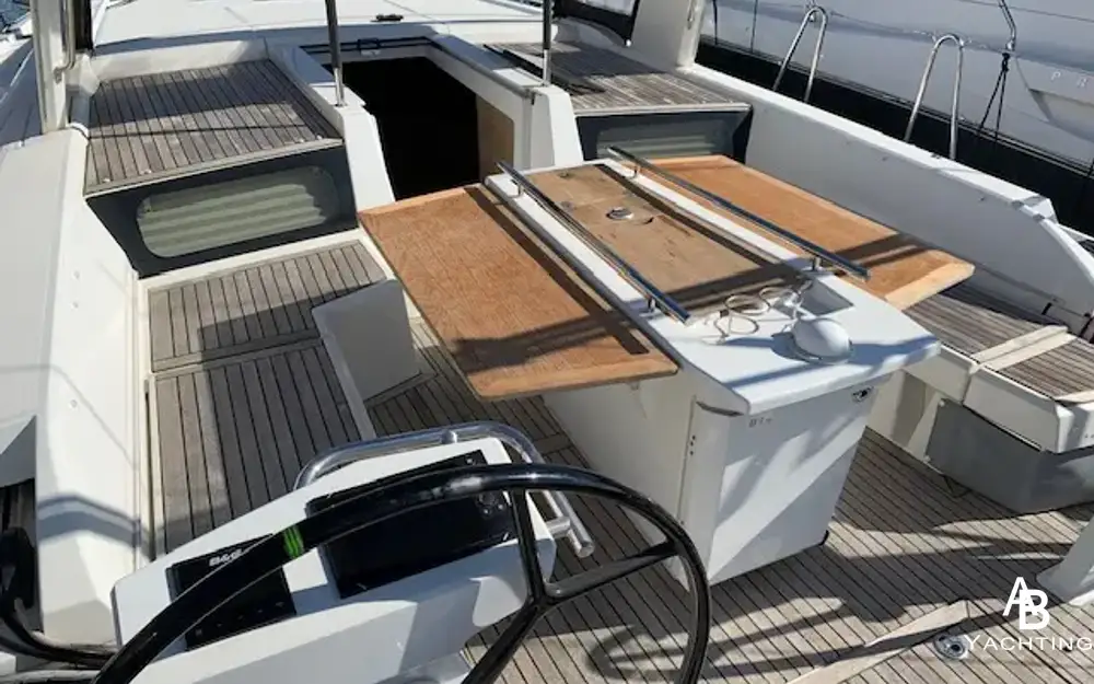 slider 8 Beneteau Oceanis 46.1
