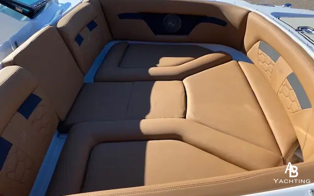 slider 14 Four Winns HD3