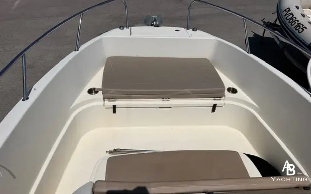 slider 8 Quicksilver 675 Open