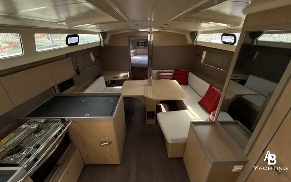 slider 9 Beneteau Oceanis 41.1