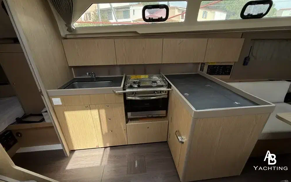 slider 10 Beneteau Oceanis 41.1