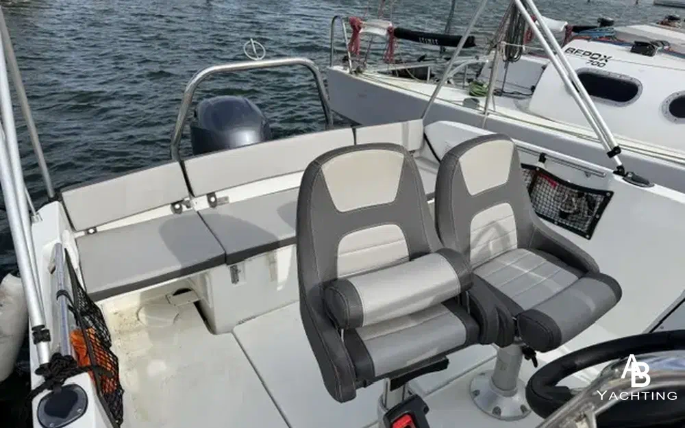 slider 2 Jeanneau Cap Camarat 5.5 CC Serie 2