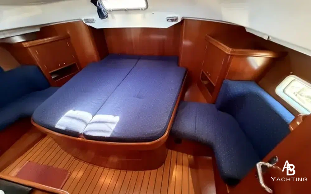 slider 10 Beneteau Oceanis 42 CC