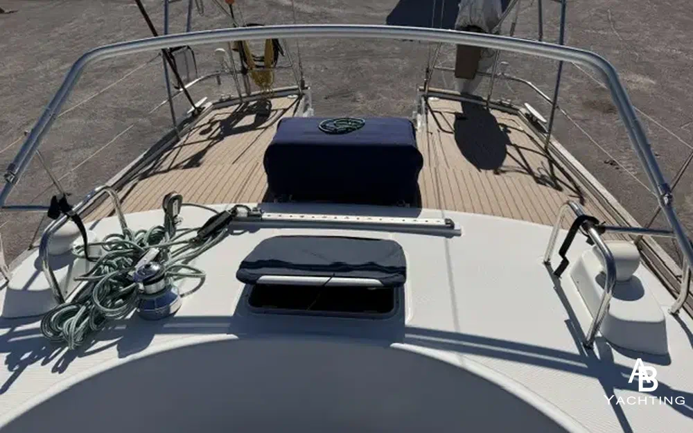 slider 2 Beneteau Oceanis 42 CC