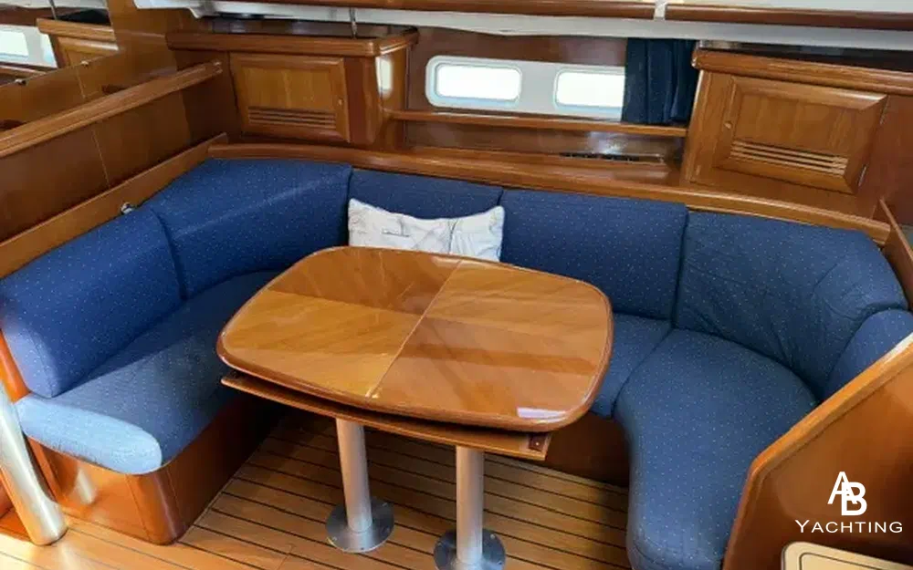 slider 6 Beneteau Oceanis 42 CC
