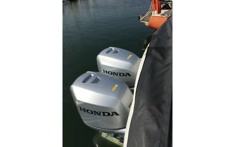 slider 13 Jeanneau Merry Fisher 855
