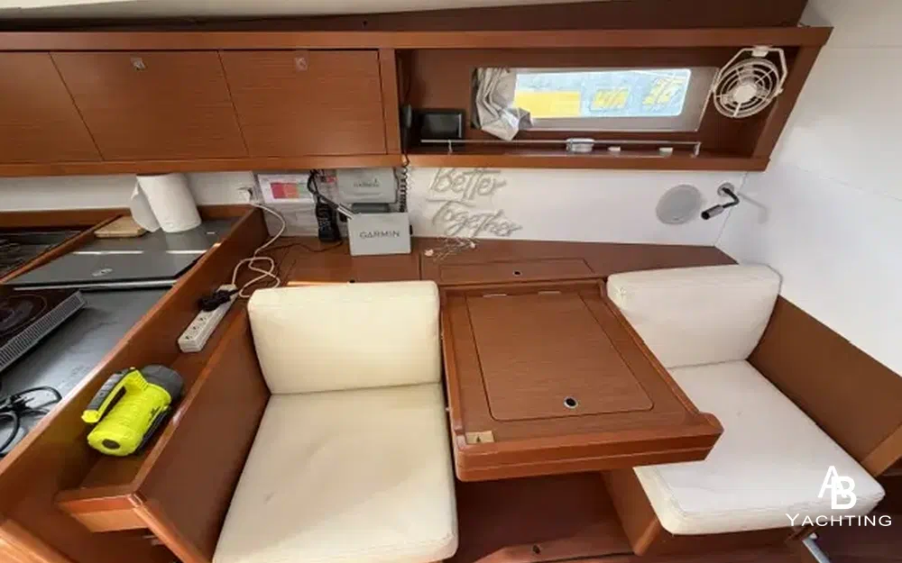 slider 9 Beneteau Oceanis 41