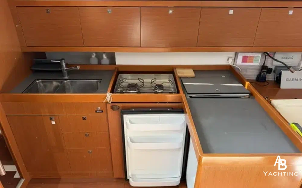slider 10 Beneteau Oceanis 41