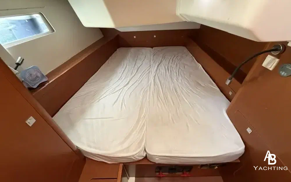 slider 15 Beneteau Oceanis 41