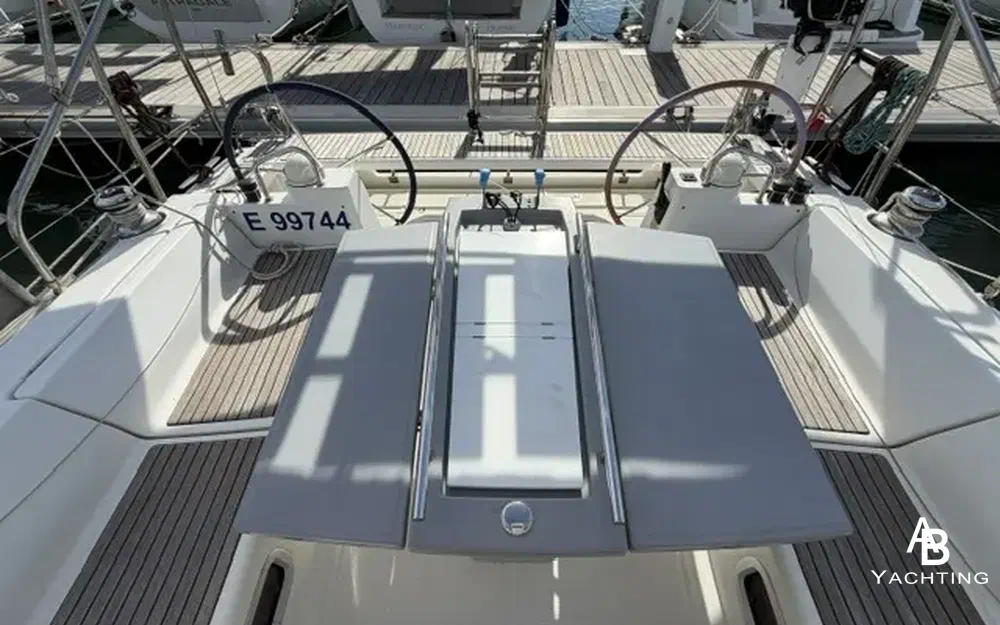 slider 5 Beneteau Oceanis 41