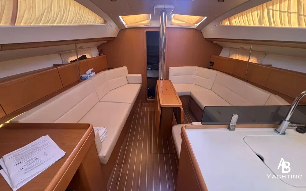 slider 13 Jeanneau Sun Odyssey 39 DS