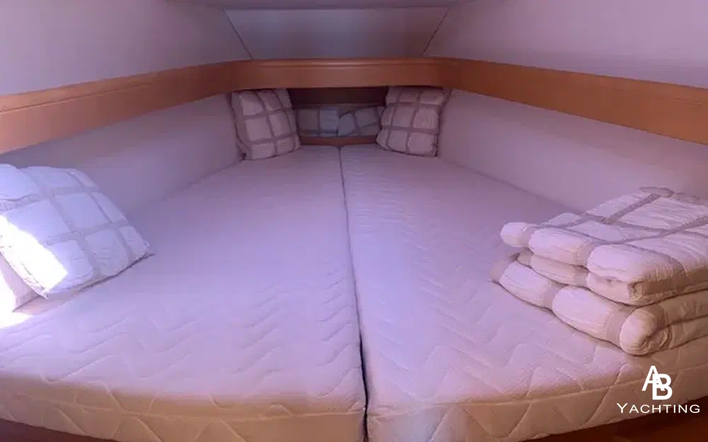 slider 14 Jeanneau Sun Odyssey 39 DS
