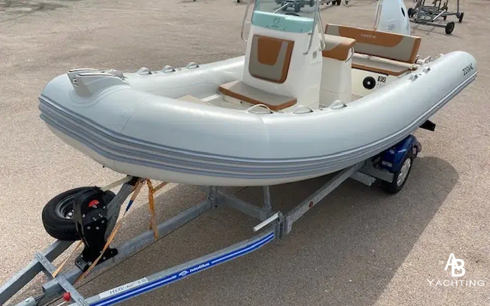 slider 1 Zodiac Medline 580