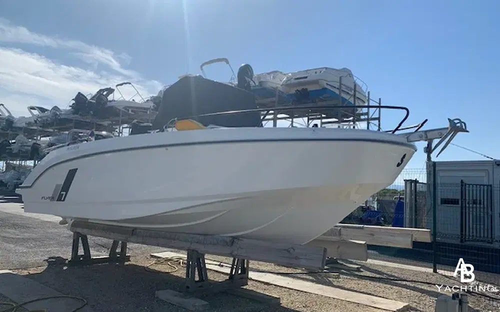 slider 3 Beneteau Flyer 7 SPACEdeck