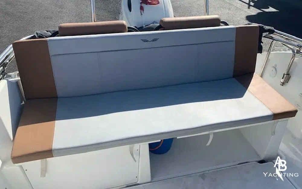slider 7 Beneteau Flyer 7 SPACEdeck