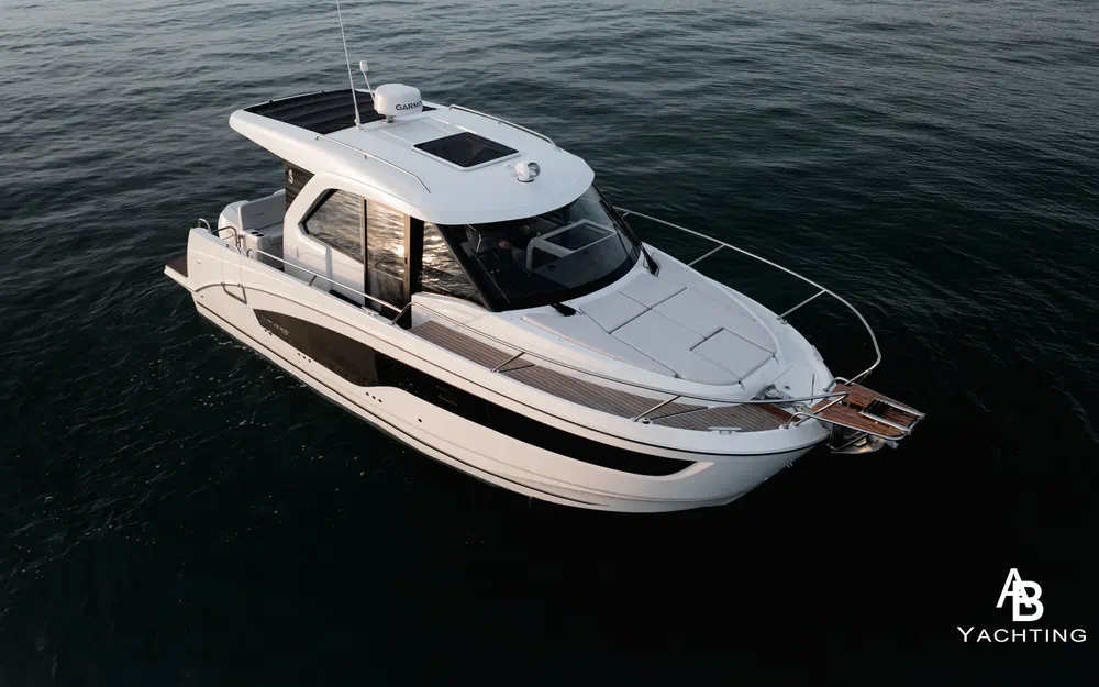 slider 2 Beneteau Antares 9 OB Antares 9 V2