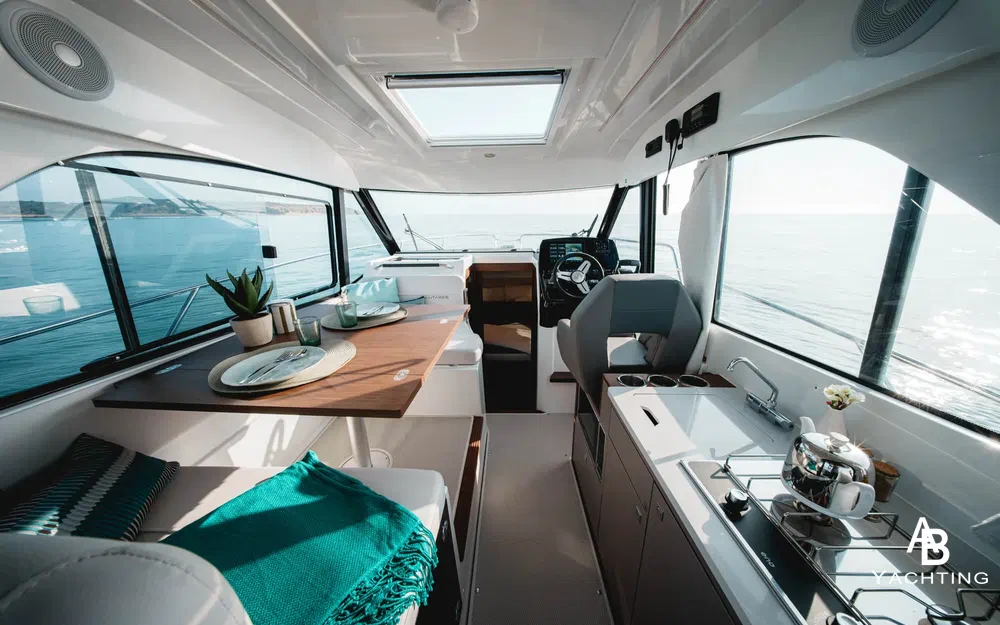 slider 3 Beneteau Antares 9 OB Antares 9 V2