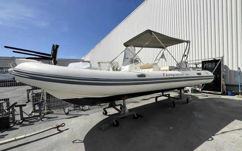 Capelli Tempest 650