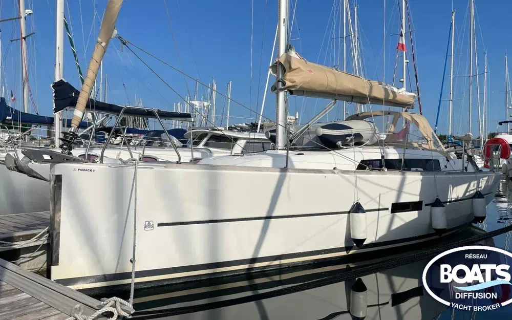 Dufour  310
