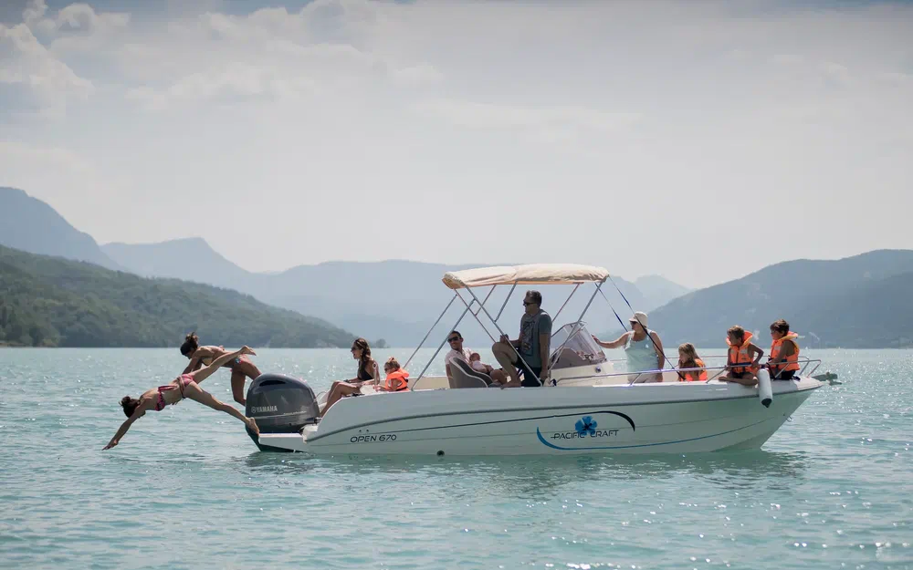 Pacific Craft 670 Plaisance 200cv thumbs