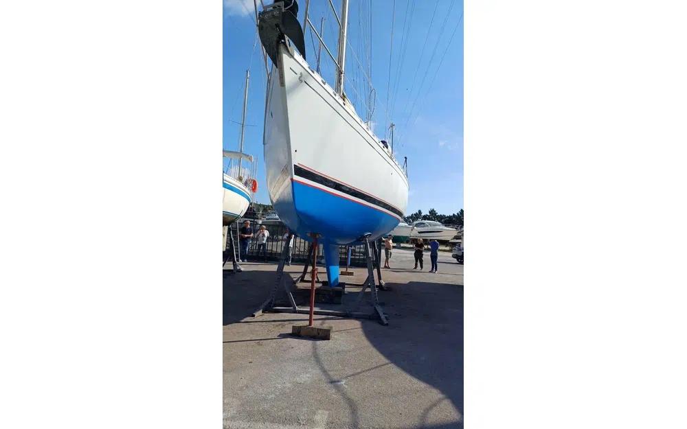Beneteau First 345