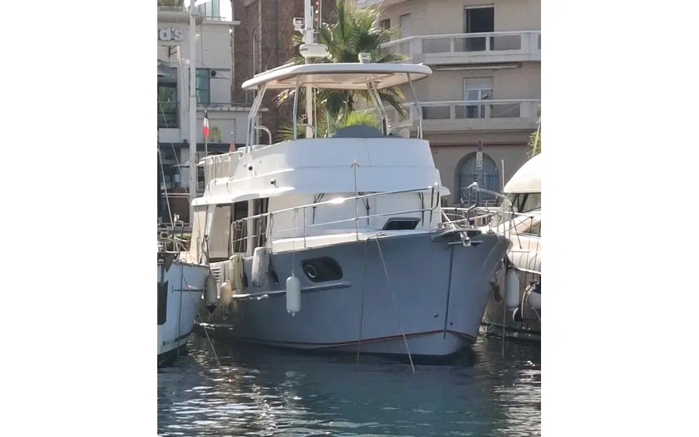Beneteau Swift Trawler 44