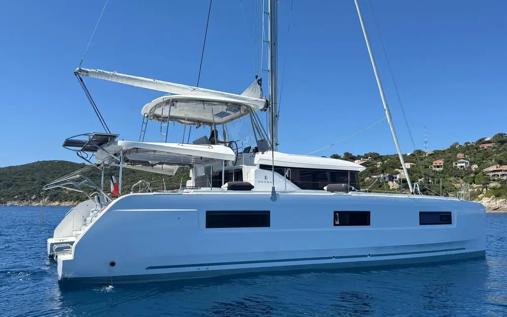 Lagoon  46