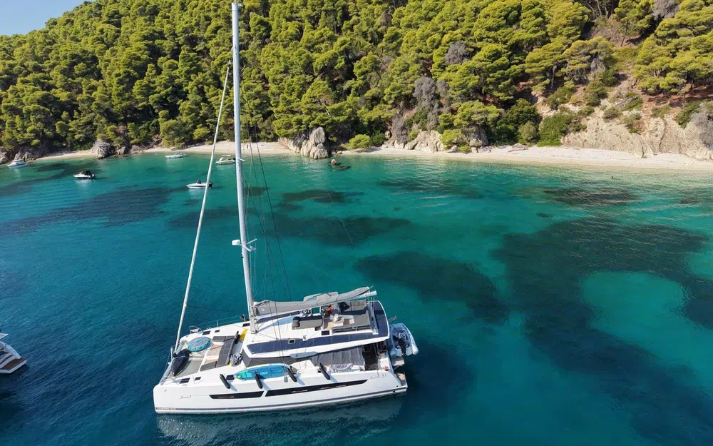 Fountaine Pajot Aura 51