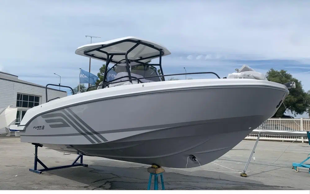 Beneteau Flyer 8