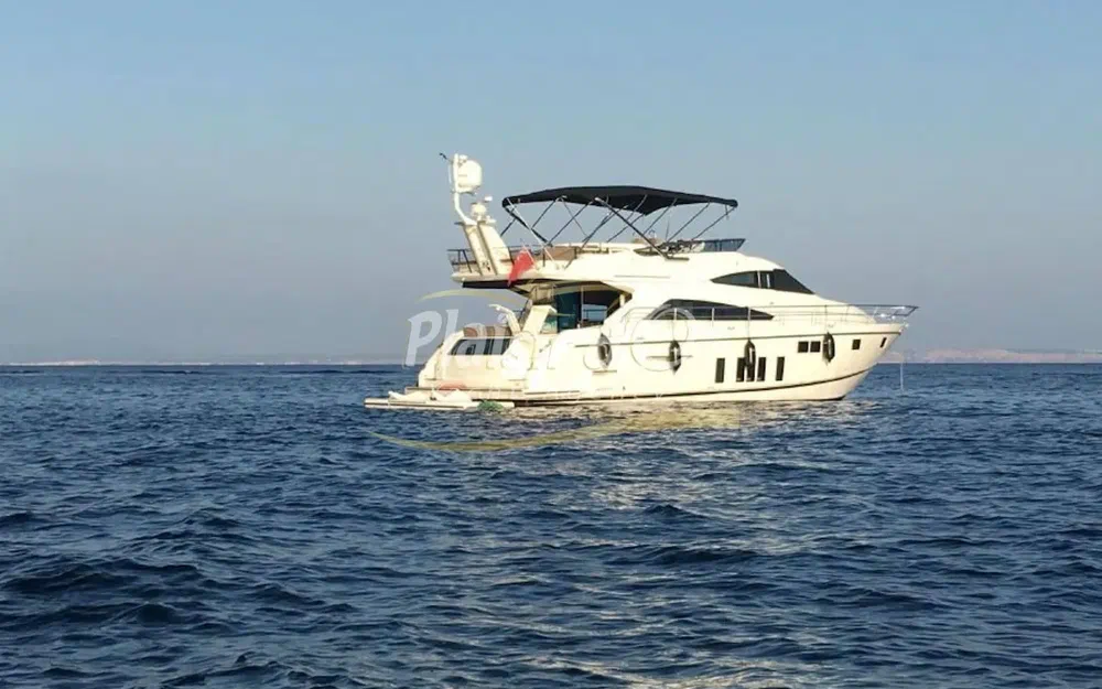 Fairline Squadron 65