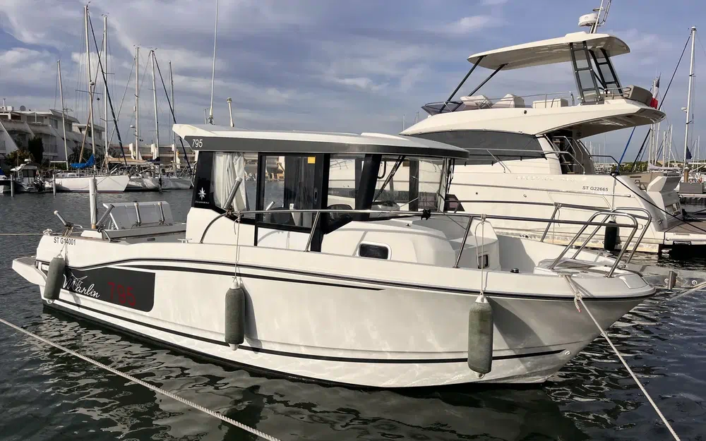 Jeanneau Merry Fisher 795