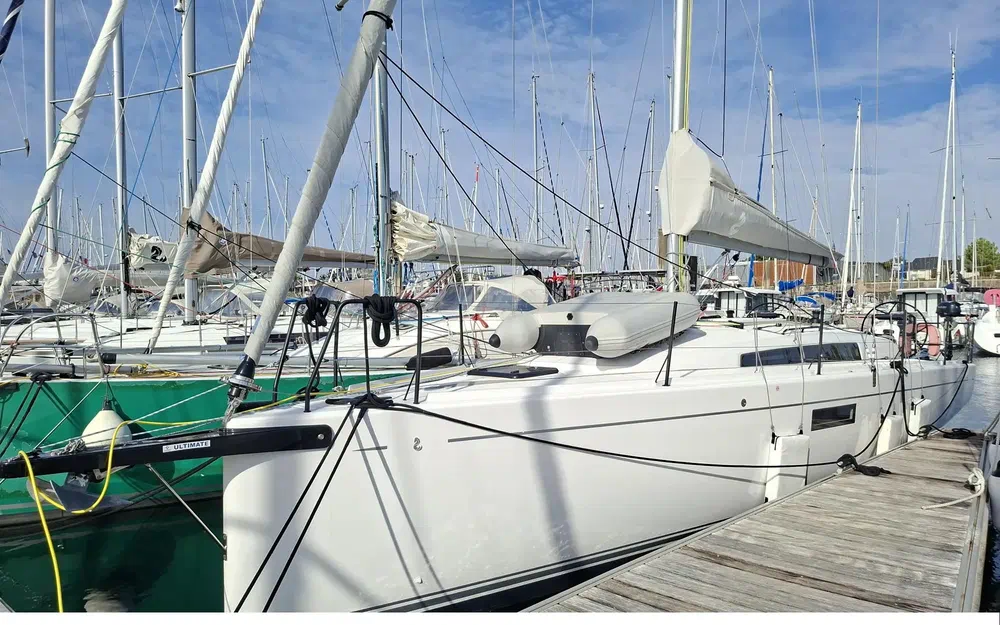 Beneteau First 36