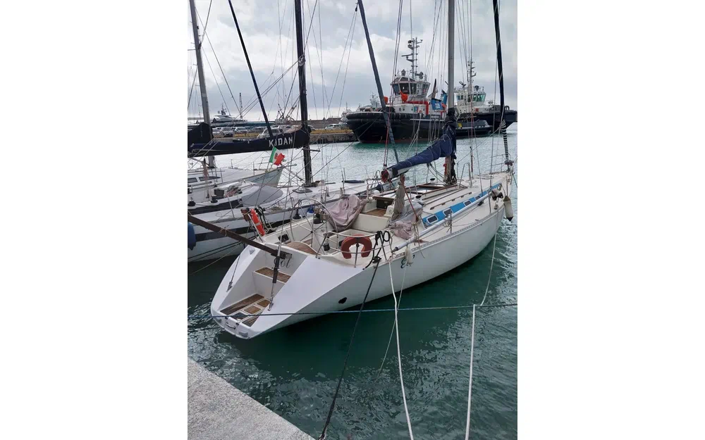 Elan Motoryachts Elan 43