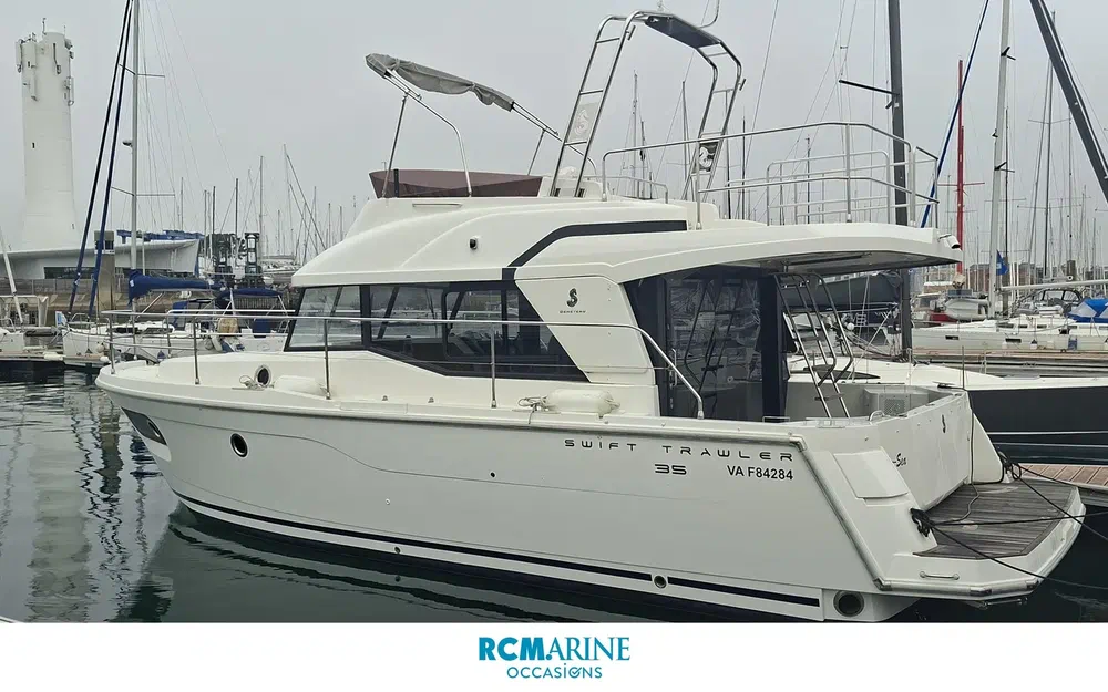 Beneteau Swift Trawler 35