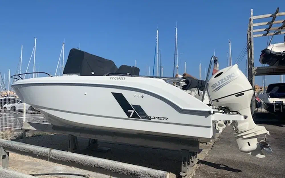 Beneteau Flyer 7