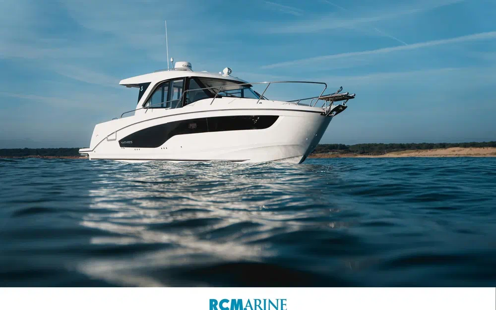 Beneteau Antares 9 OB