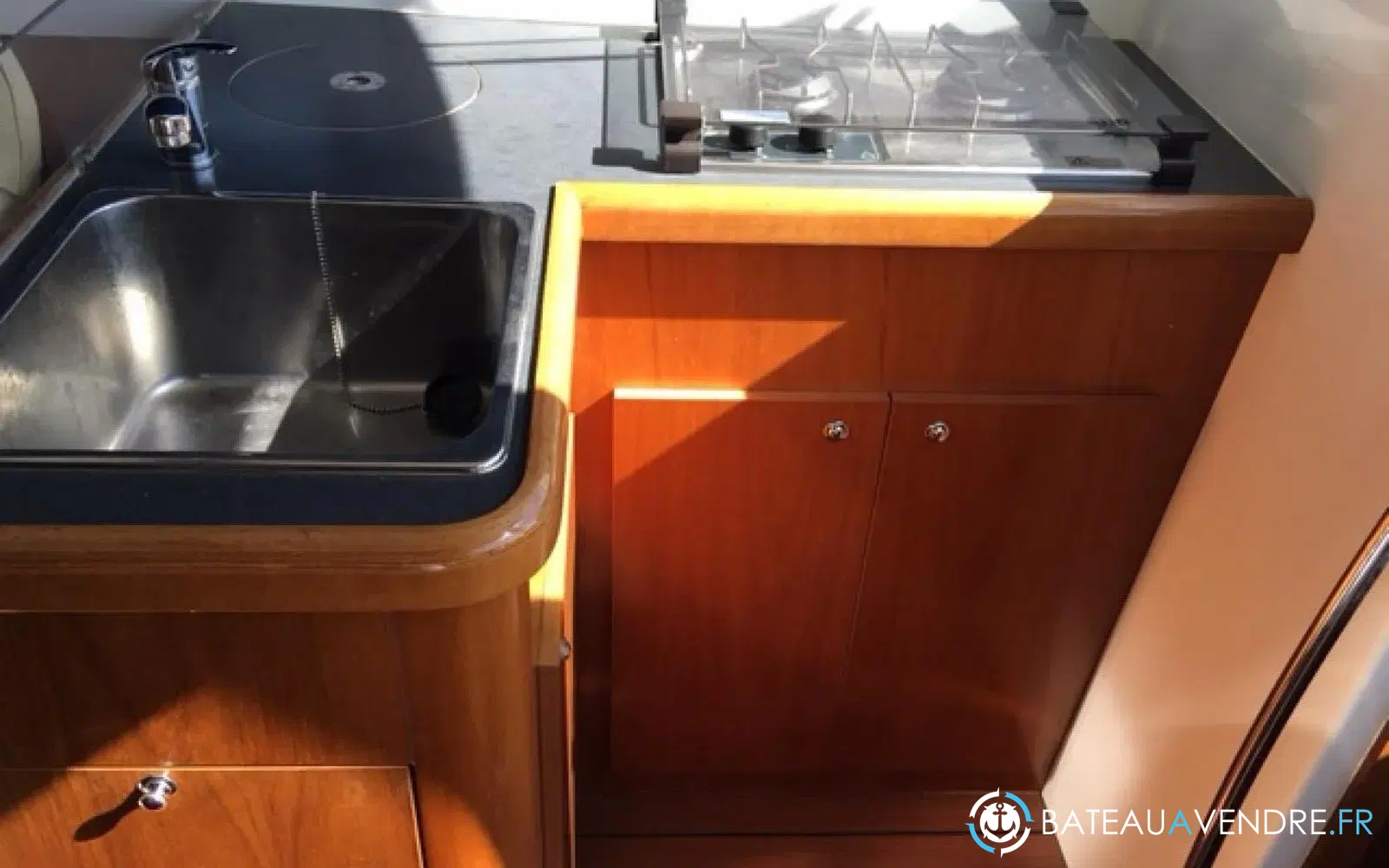 slider 2 Beneteau Antares 980 Fly